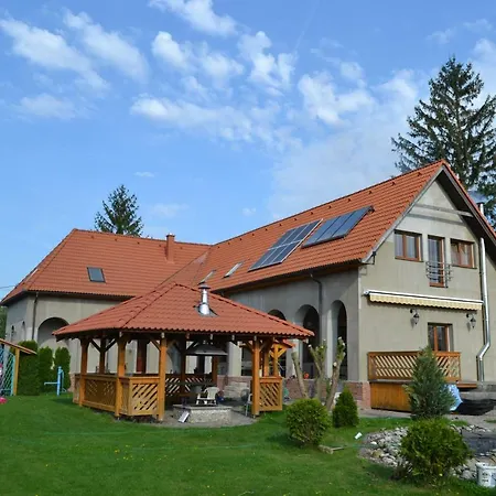 Alex S Bazenom Guest house *