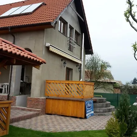 Alex S Bazenom Guest house