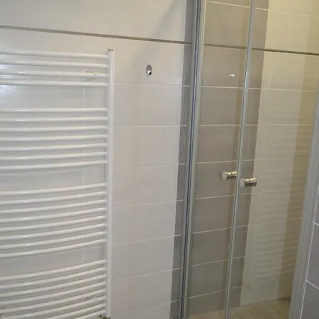 Alex S Bazenom Guest house