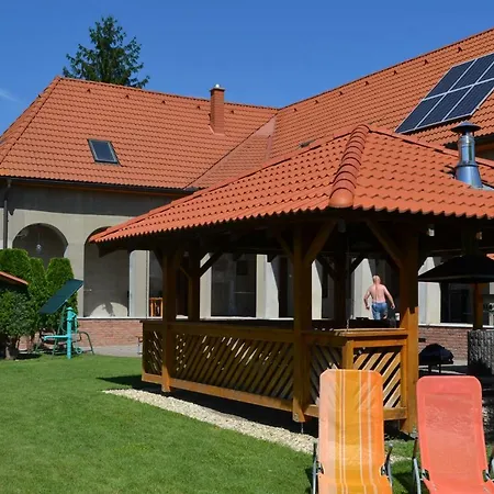 Guest house Alex S Bazenom