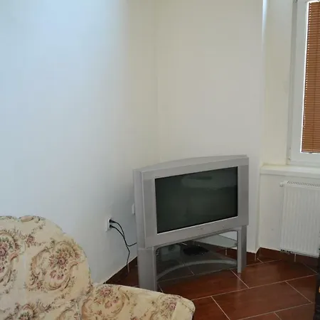 Alex S Bazenom Guest house Kalonda